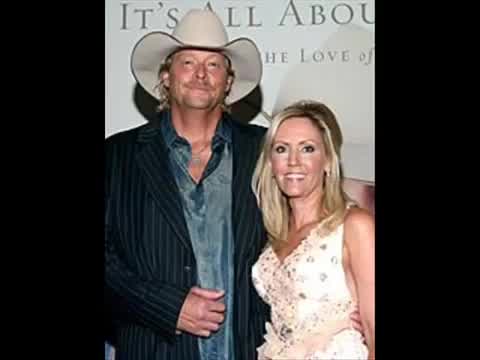 Alan Jackson - Everything I Love