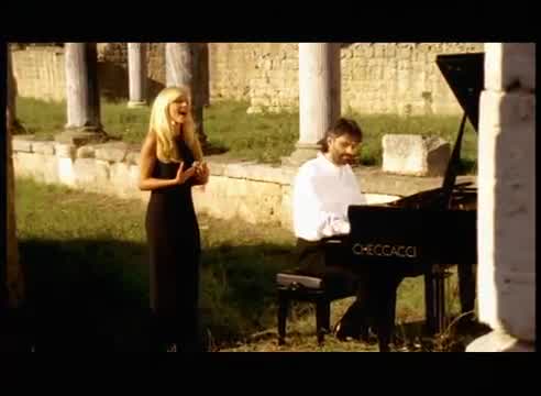 Andrea Bocelli - Vivo por Ella (feat. Sandy)