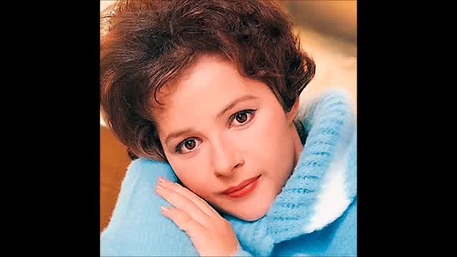 Brenda Lee - Break It To Me Gently