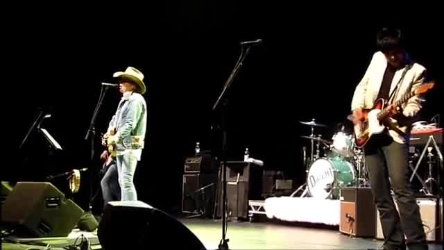 Dwight Yoakam - Dim Lights, Thick Smoke