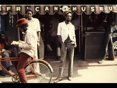 Gregory Isaacs - Out Deh