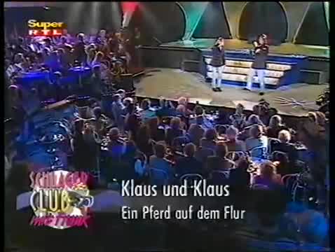 Klaus & Klaus - Da steht ein Pferd auf dem Flur