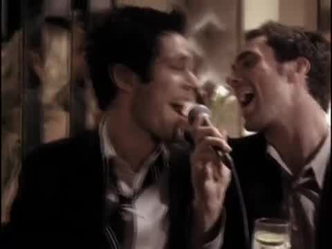 Maroon 5 - Sunday Morning