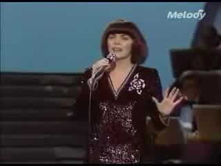 Mireille Mathieu - Une femme amoureuse