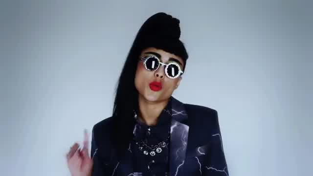 Natalia Kills - Free