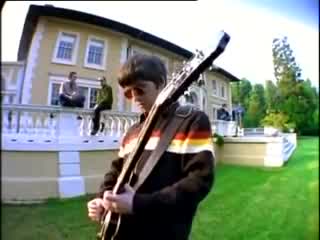 Oasis - Don’t Look Back in Anger
