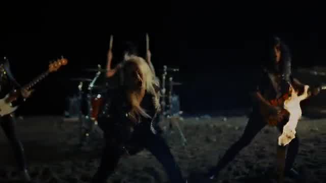 Reckless Love - Night on Fire