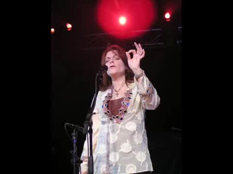 Rosanne Cash - I Was Watching You