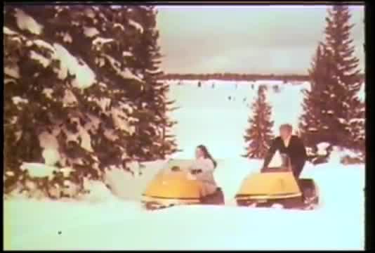 Sara Dufour - Chez nous c'est Ski-Doo