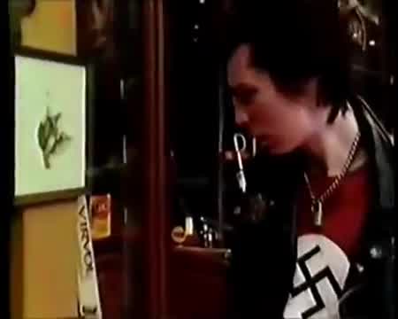 Sex Pistols - Anarchy in the UK