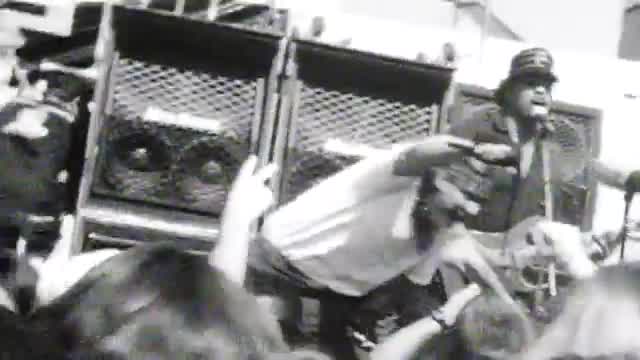 Suicidal Tendencies - War Inside My Head