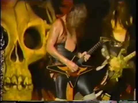W.A.S.P. - Sleeping (in the Fire)