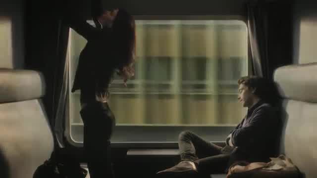 Yuksek - On a Train