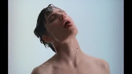 Christine and the Queens - 5 Dollars