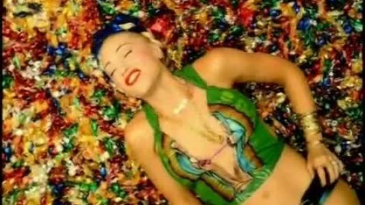 Gwen Stefani - Luxurious